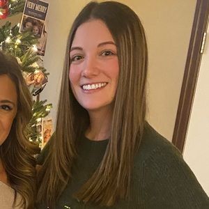 Meet your Posher, Leanne